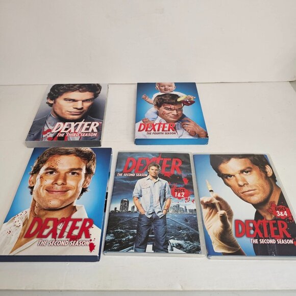 Dexter Seasons 2-4 Season Two / Season Three / Season Four - Picture 2 of 6